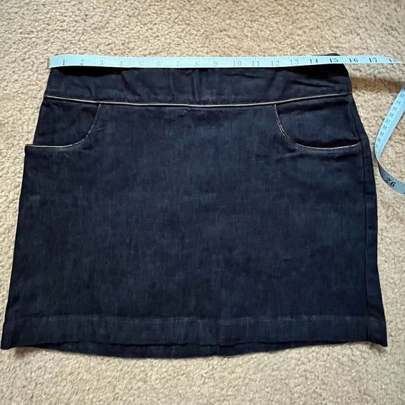 Denim Womens Mini Skirt with Pockets Size 6 - Picture 4 of 5